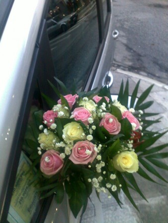 Μπουκέτο για το αυτοκίνητο